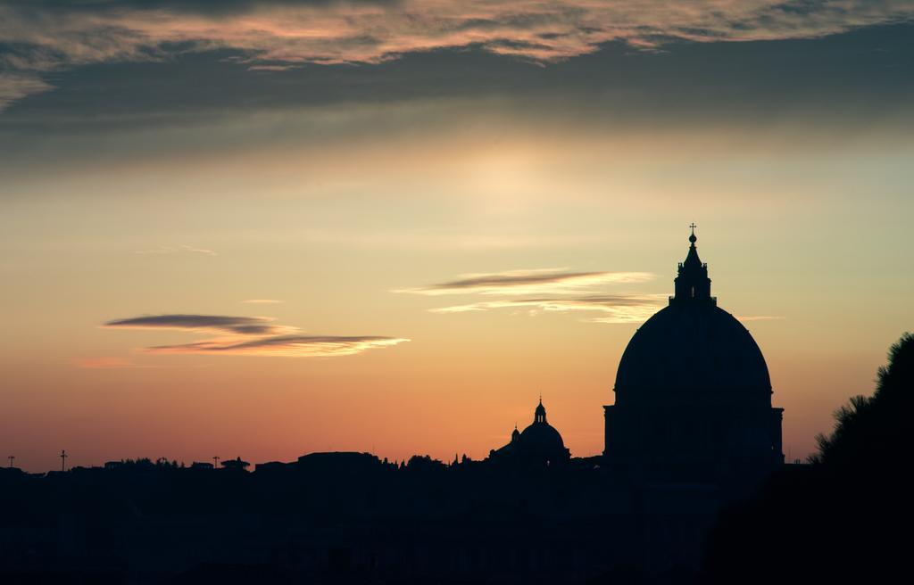 La Cupola Del Vaticano Rome Exterior photo