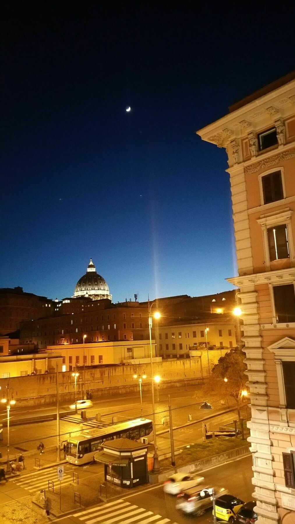La Cupola Del Vaticano Rome Exterior photo